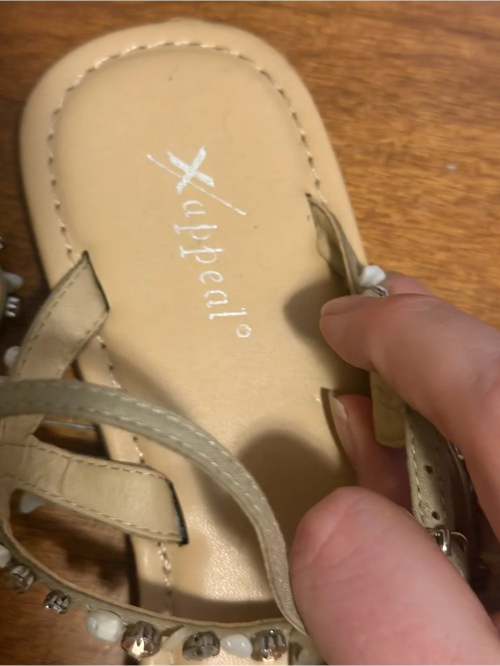 Xappeal Women’s Beach Shell Sandals – Size 9 🌊🐚